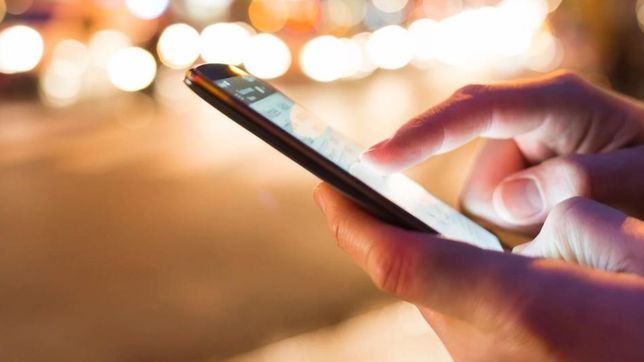 twitter lanzo una funcion que le pone fin al negro de whatsapp