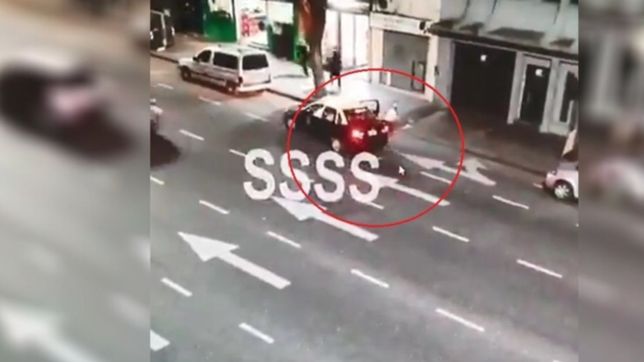 video: el momento en el que se tiro del taxi y escapo la novia del periodista deportivo