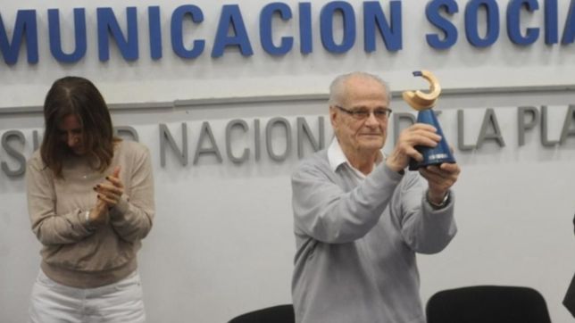 el reconocido filosofo ruben dri recibio el premio rodolfo walsh
