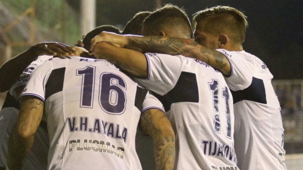 El Lobo renueva el sueño de la Copa Argentina ante Defensores de Villa Ramallo