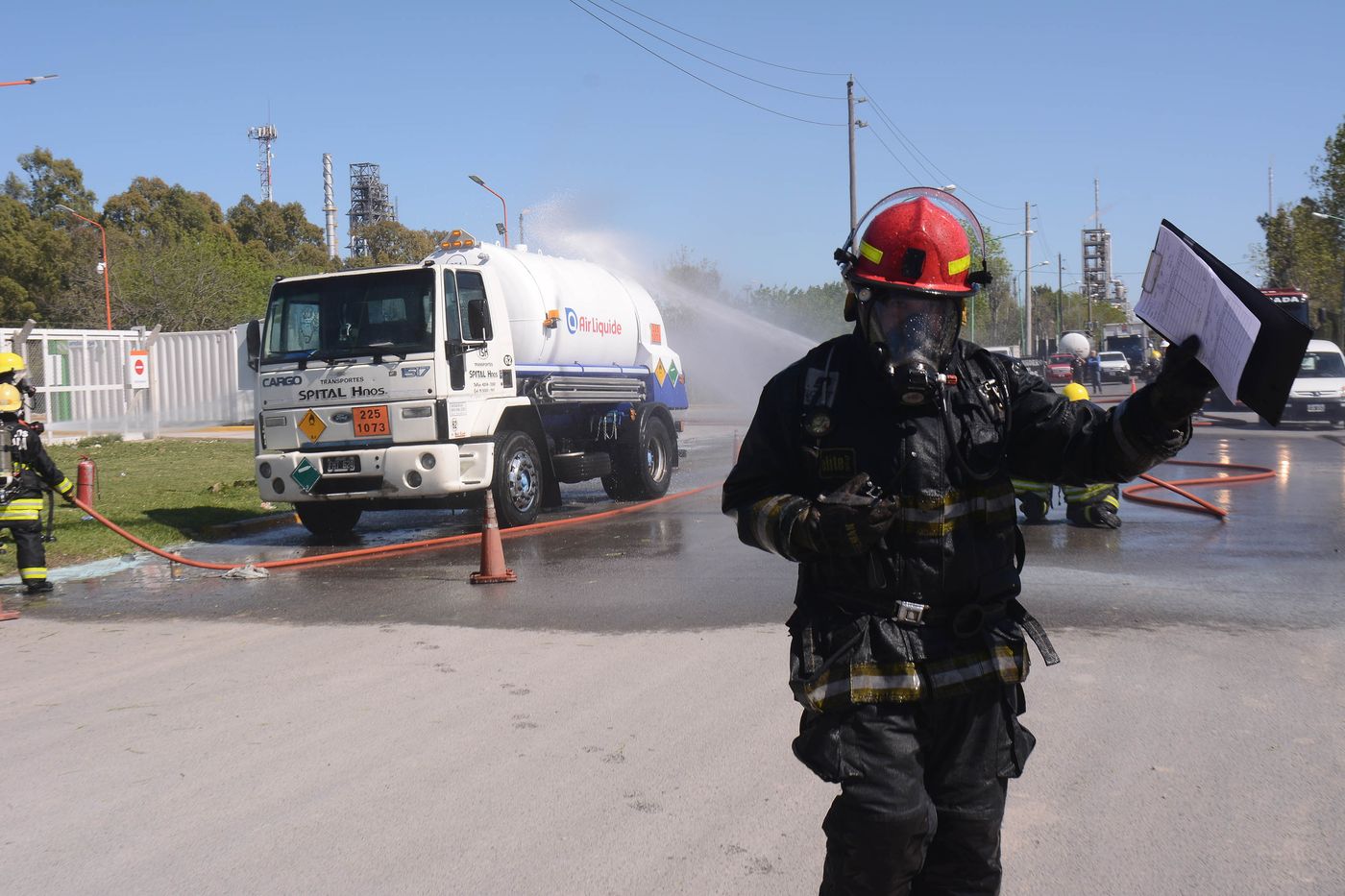 Bomberos simulacro (23).jpg