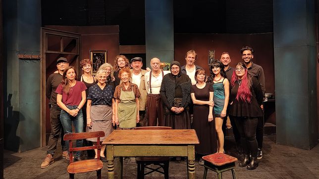 los secretos de la obra del teatro de la unlp que lleva 8 anos en cartelera con funciones gratuitas