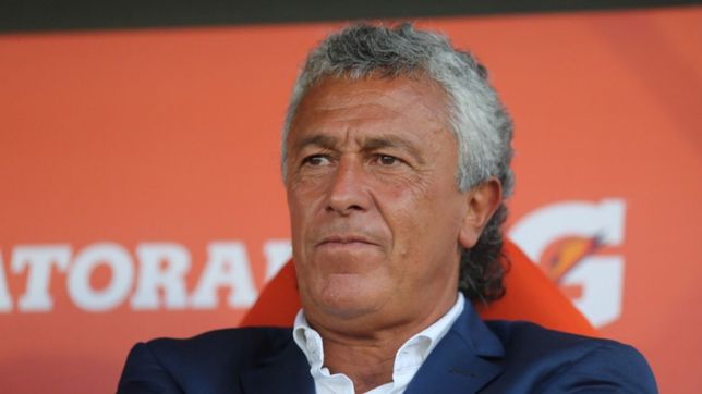 gorosito ya tiene todo listo para ser tecnico de gimnasia y desembarca en la plata