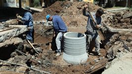 avanza la obra hidraulica en savoia que mejorara el drenaje en 30 hectareas de city bell