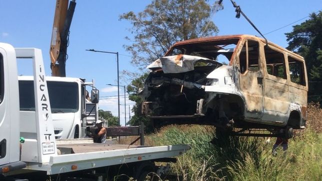 la comuna realizo un nuevo operativo de remocion de autos abandonados en san carlos y los hornos