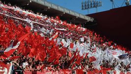en medio de polemica y con mucho enojo, comienza el retiro de entradas para los hinchas de estudiantes en medio de polemica y con mucho enojo, comienza el retiro de entradas para los hinchas de estudiantes