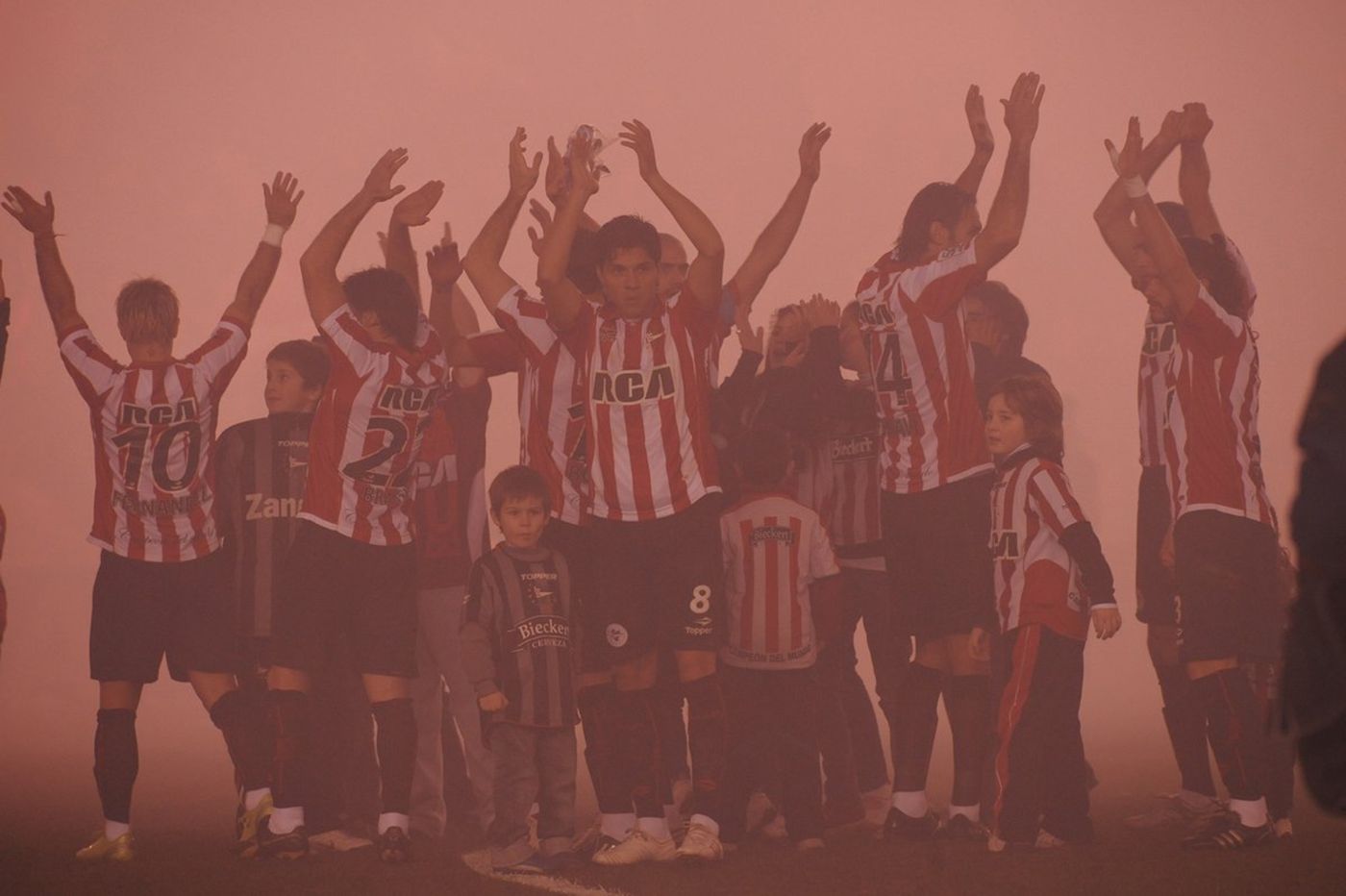 Recibimiento Estudiantes 2009.jpg