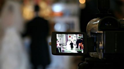 Casamientos por YouTube: transmitirán en vivo y por streaming las ceremonias en La Plata