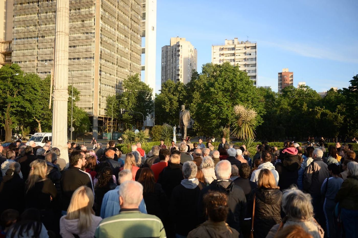 Radicales UCR radicalismo acto Plaza Moreno Alfonsín 40 años democracia (6).jpeg