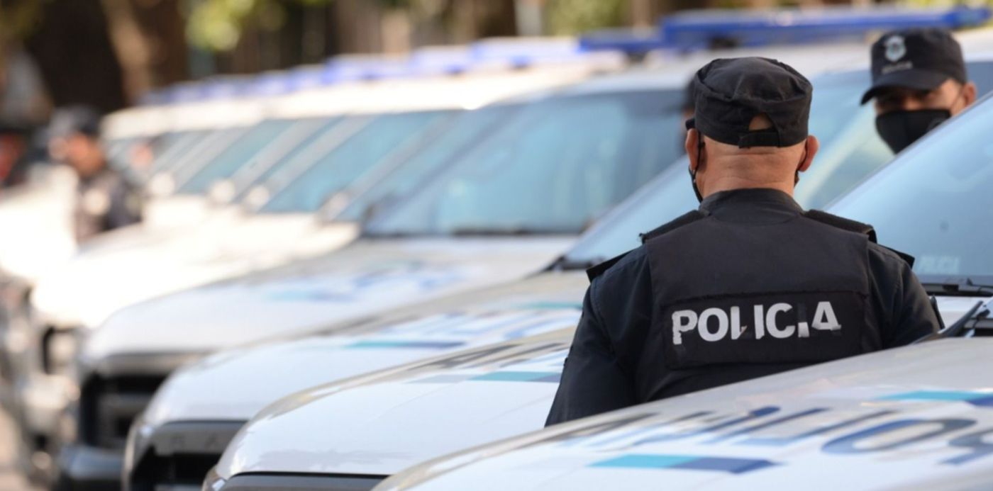 1618517095885.jpg?x=7&y=189&width=1489&height=745&rotate=0&scaleX=1&scaleY=1&ow=1500&oh=998&&cw=1920&ch=950