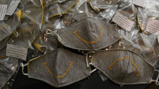 presas bonaerenses hicieron barbijos con sonrisas para el hospital de ninos de la plata