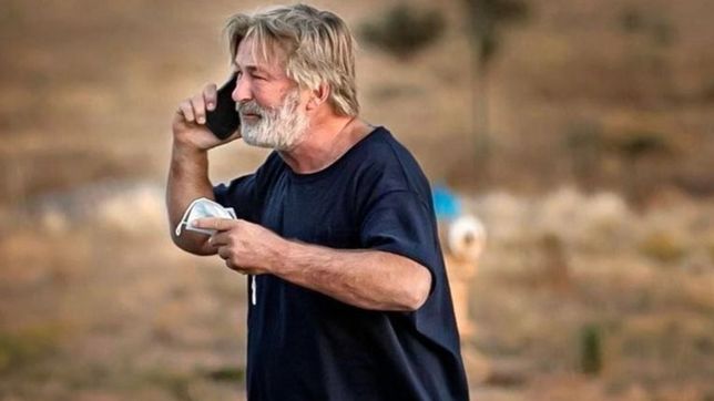 mi corazon esta roto: hablo alec baldwin tras el accidente con un arma de utileria