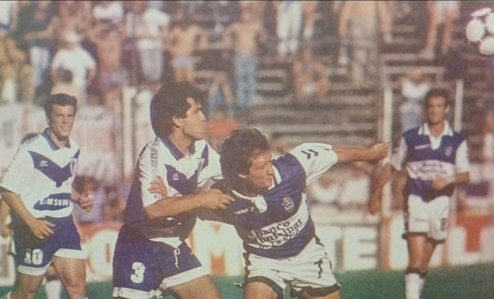 Gimnasia Vélez Guillermo Barros Schelotto.jpg