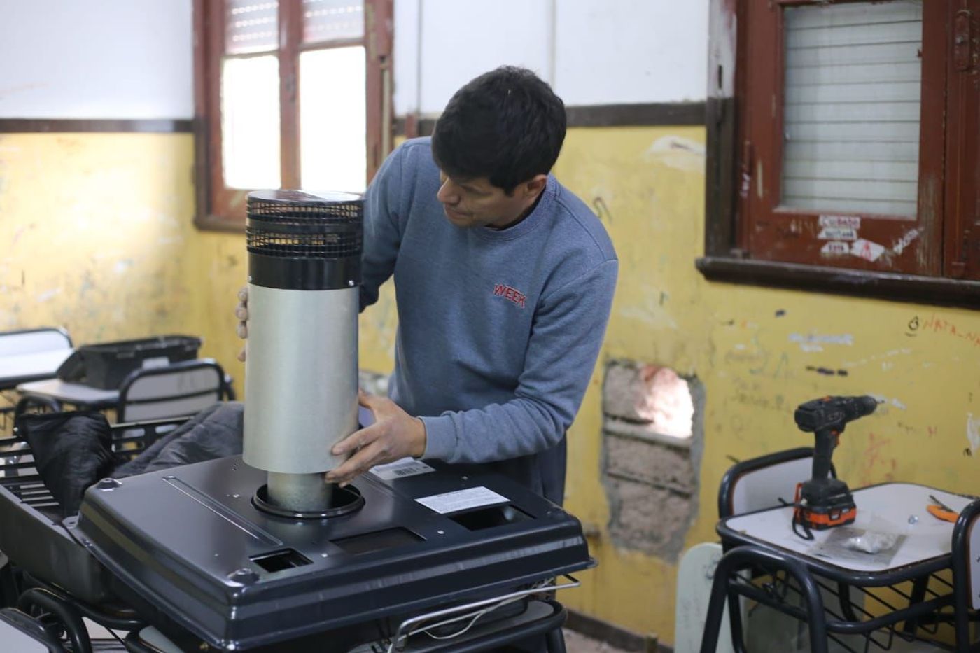 Calefacción estufas escuelas (1).jpeg