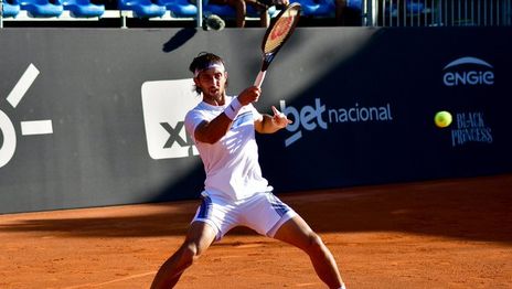 Thiago Tirante remontó el partido y ganó en su debut en el ATP 250 de Santiago de Chile Thiago Tirante remontó el partido y ganó en su debut en el ATP 250 de Santiago de Chile