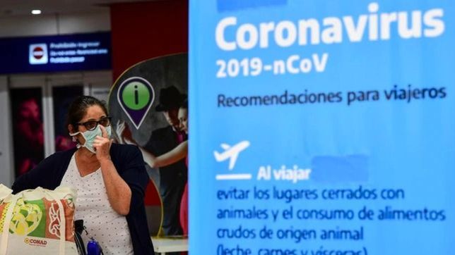 el reino unido prohibio los vuelos desde argentina y otros trece paises de latinoamerica