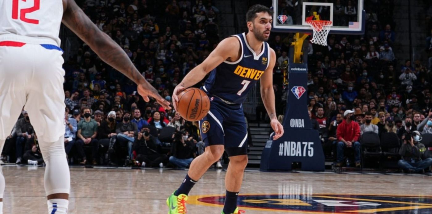 el base de los Nuggets se dio el lujo de conocer a Saralegui