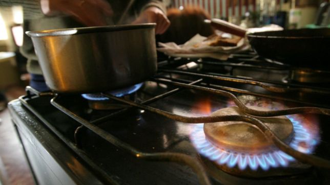 el gobierno dio marcha atras con las 24 cuotas de gas que iba a cobrar camuzzi