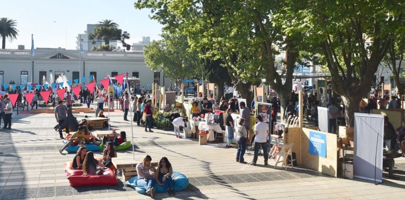 1538865943883.jpeg?x=14&y=154&width=1477&height=739&rotate=0&scaleX=1&scaleY=1&ow=1500&oh=915&&cw=1920&ch=950