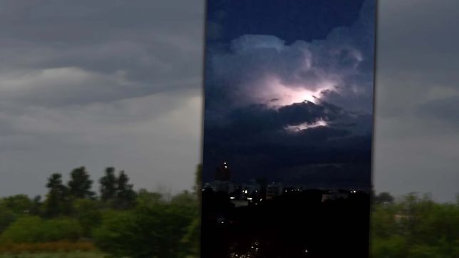 el impactante video de la tormenta que se acerca a la plata