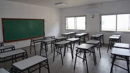 un chico entro armado a un colegio de la plata y a los papas se les aviso horas despues un chico entro armado a un colegio de la plata y a los papas se les aviso horas despues