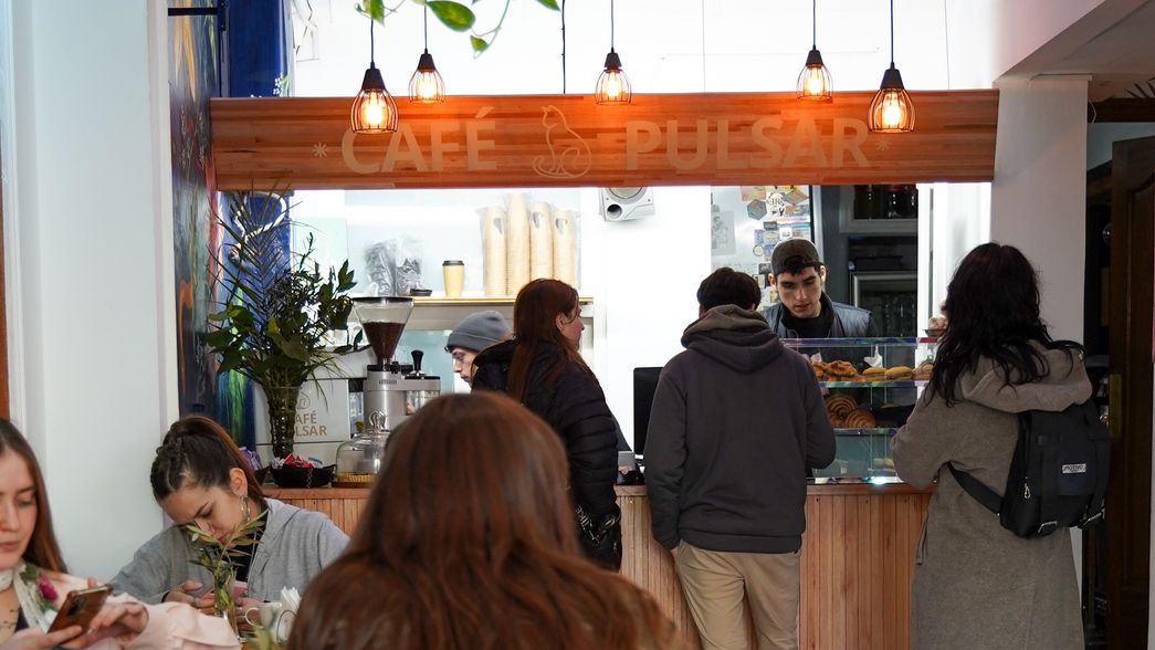 Casa Pulsar abrió su ciclo de cine y café con entrada libre y gratuita todos los martes en La Plata