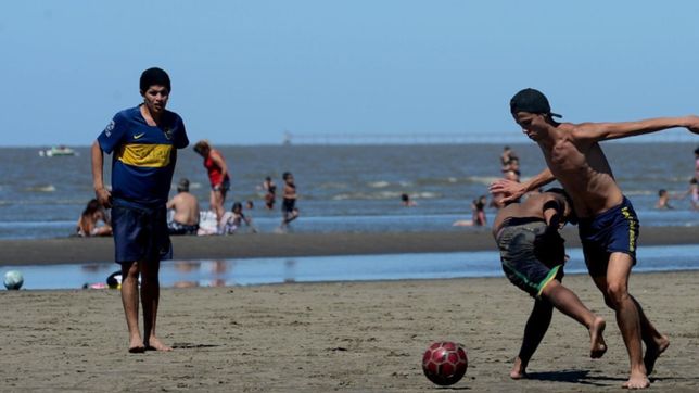 hisopados, declaraciones juradas y desinfecciones: definen protocolos para el verano 2021