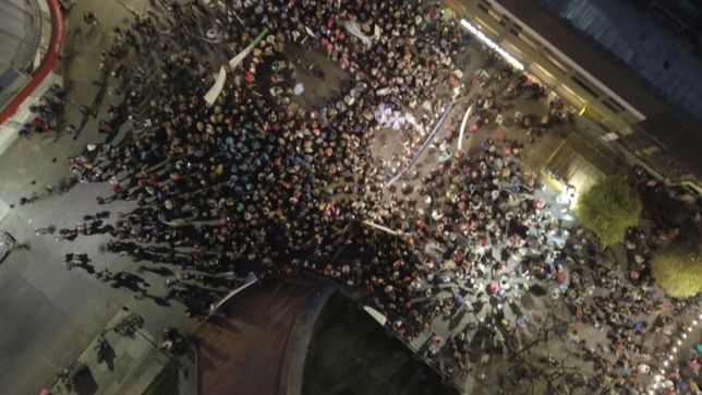 politicos, gremios y militantes convocan a una marcha a plaza de mayo en apoyo a cfk