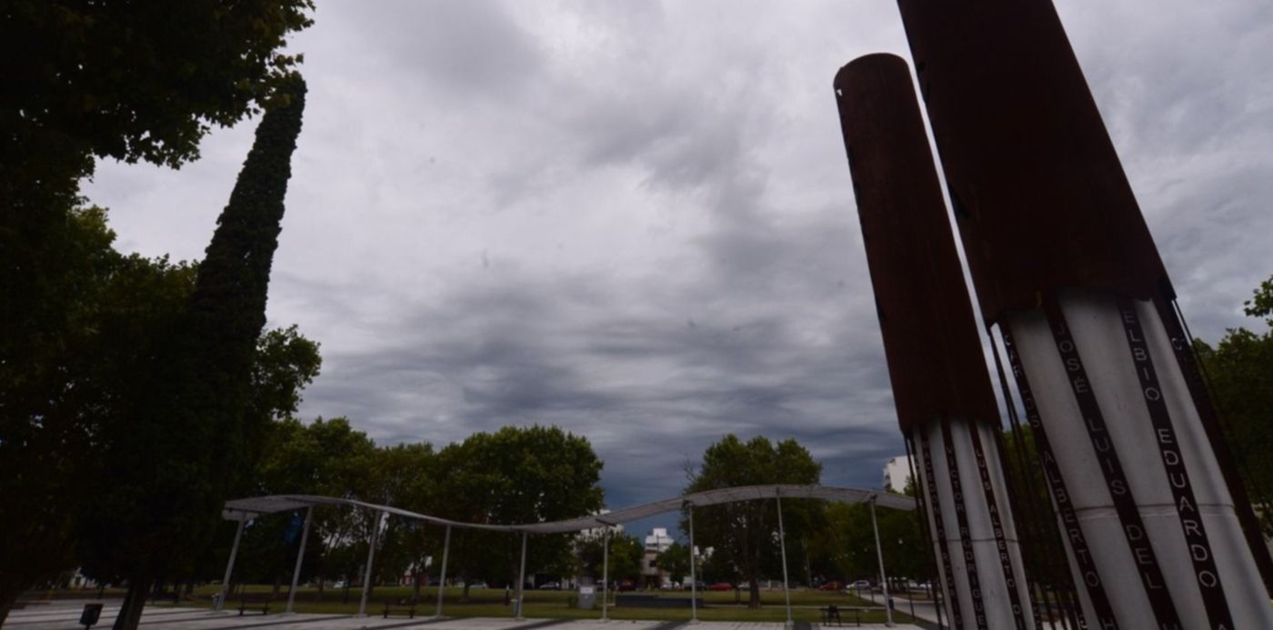 1581966306043.jpg?x=17&y=212&width=1473&height=737&rotate=0&scaleX=1&scaleY=1&ow=1500&oh=998&&cw=1920&ch=950