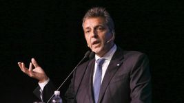 massa anuncio medidas para asistir a profesionales, monotributistas, autonomos y pymes massa anuncio medidas para asistir a profesionales, monotributistas, autonomos y pymes