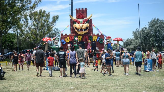 munequeros de la plata se movilizan para defender la quema en el casco urbano y reclamar habilitaciones