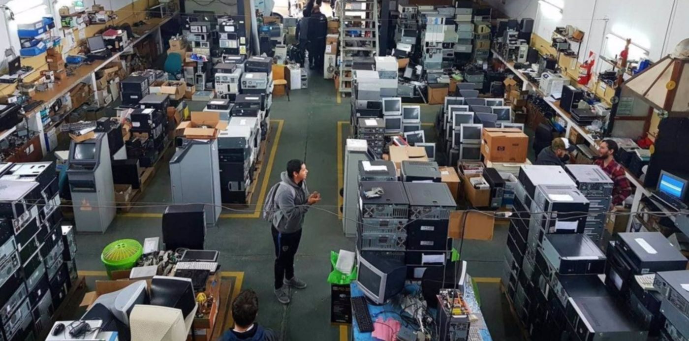 1536183710407.jpg?x=7&rotate=0&ow=1398&y=347&width=1388&height=694&scaleX=1&scaleY=1&oh=1050&&cw=1920&ch=950