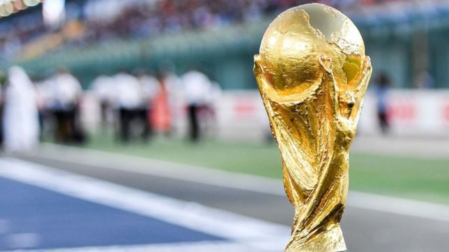 de que esta hecha, quien la diseno y otras curiosidades historicas de la copa del mundo