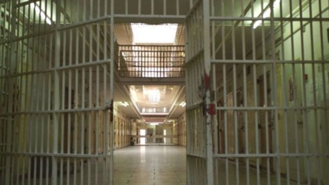 fuga en un penal de la region: escaparon cuatro presos tras limar los barrotes de la celda