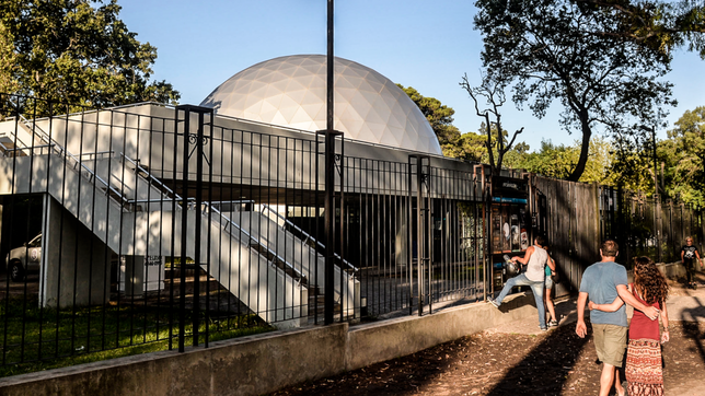 vuelven las funciones presenciales al planetario de la unlp