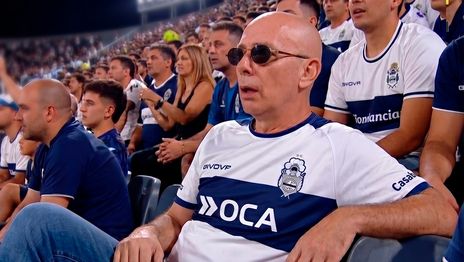 Proponen que el Indio Solari sea declarado socio honorario de Gimnasia Proponen que el Indio Solari sea declarado socio honorario de Gimnasia