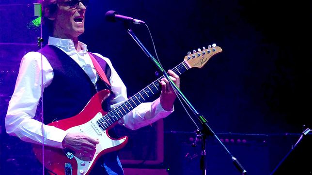 aguila amarilla homenajeara a luis alberto spinetta en espacio live la plata