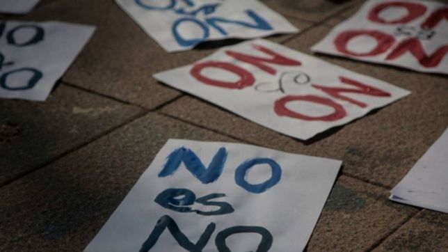 una joven denuncio que la acosaron e intentaron secuestrarla en la plata