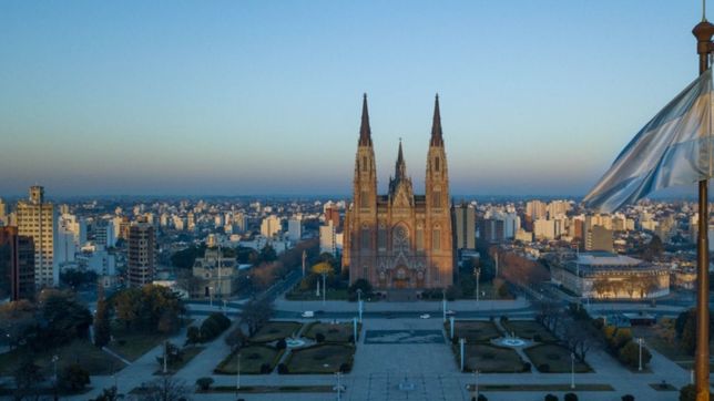 la plata ya tiene su nueva marca destino para fomentar el turismo