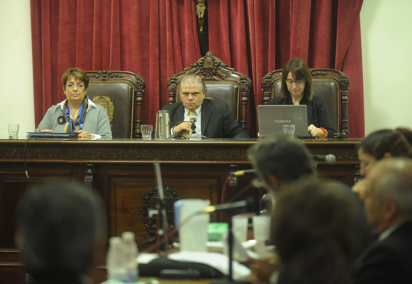 Silvia Hoerr, Claudio Bernard y Liliana Torrisi, los miembros del tribunal que condenaron a perpetua a los acusados