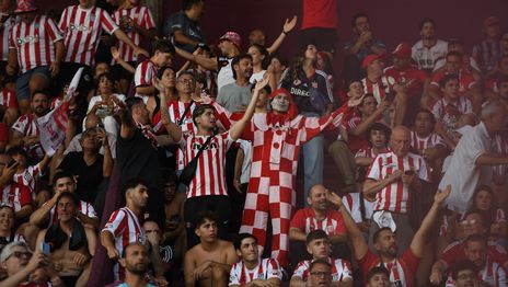 Hinchada Estudiantes Copa Argentina 4.jpeg