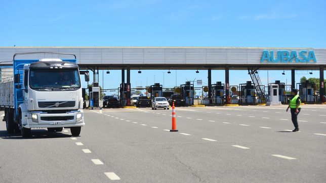 restringen la circulacion de camiones en la autopista y ruta 2