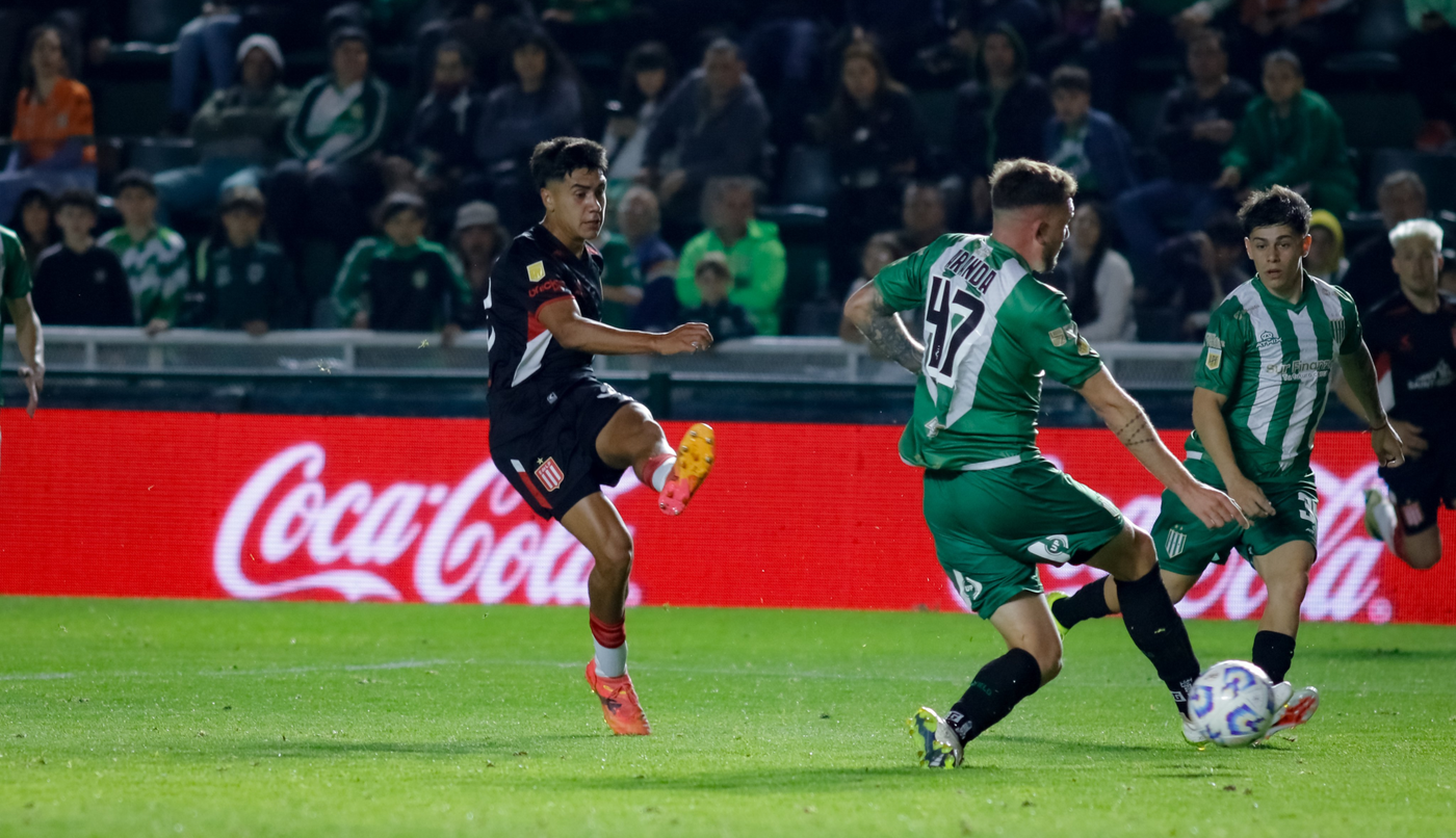 Joaquín Tobio Burgos gol vs. Banfield.png