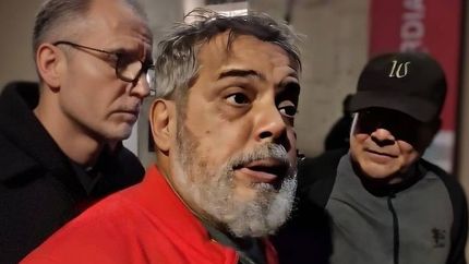 Con bronca y dolor, el papá del fotógrafo herido la marcha de jubilados apuntó a Bullrich y Milei