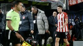 guido carrillo salio lesionado contra huachipato. ¿que le paso? guido carrillo salio lesionado contra huachipato. ¿que le paso?