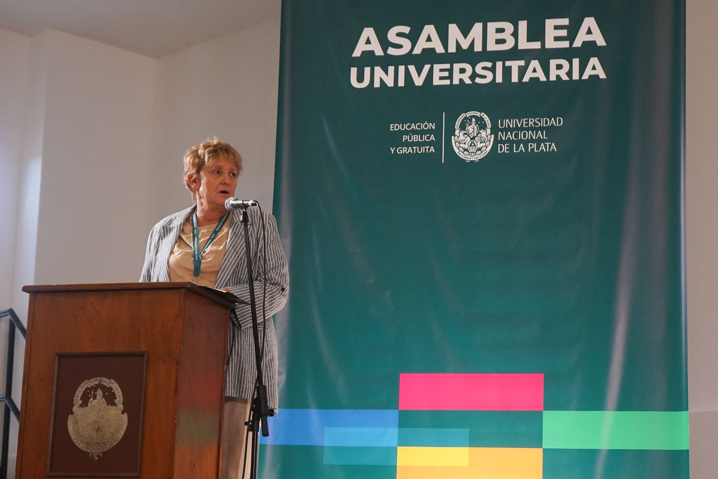 Asamblea Universitaria (3)