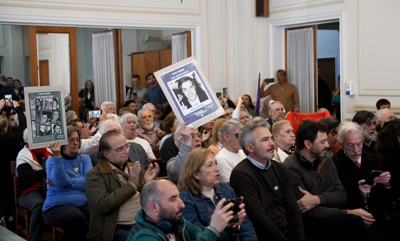 Veredicto juicio lesa humanidad 1 y 60 y comisaria Octava Tribunales federales (16)