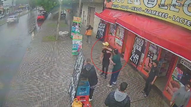 uso a sus hijos parar robar un local de romero y los vecinos casi lo linchan