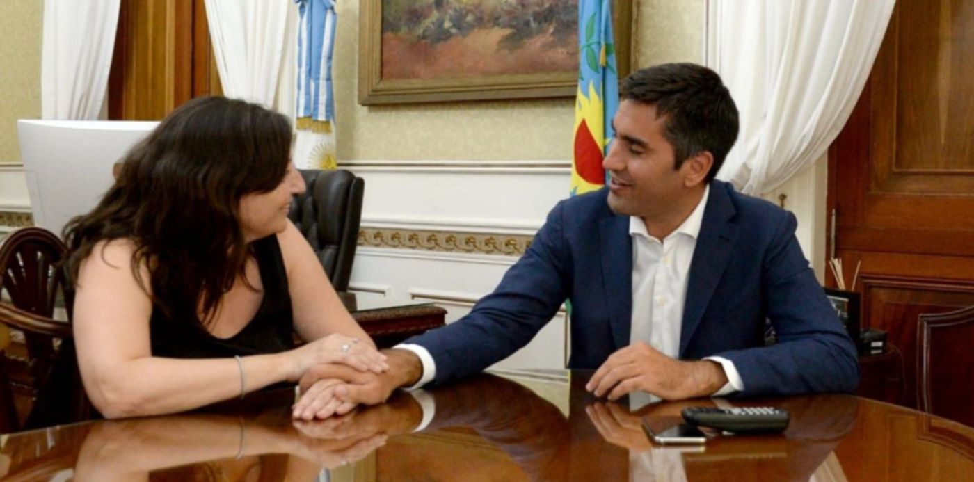 1549573024083.jpeg?x=1&scaleX=1&ow=1280&y=216&width=1213&height=606&rotate=0&scaleY=1&oh=885&&cw=1920&ch=950