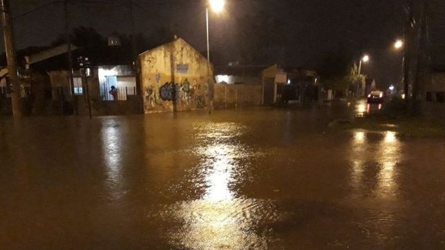 el temporal azoto a berisso: calles inundadas y casi un centenar de evacuados